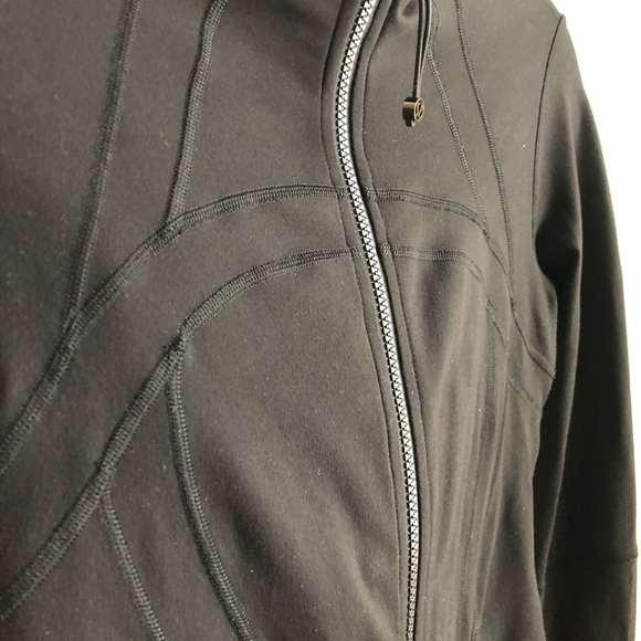 🍋 LULULEMON define jacket size 6 - Picture 4 of 8